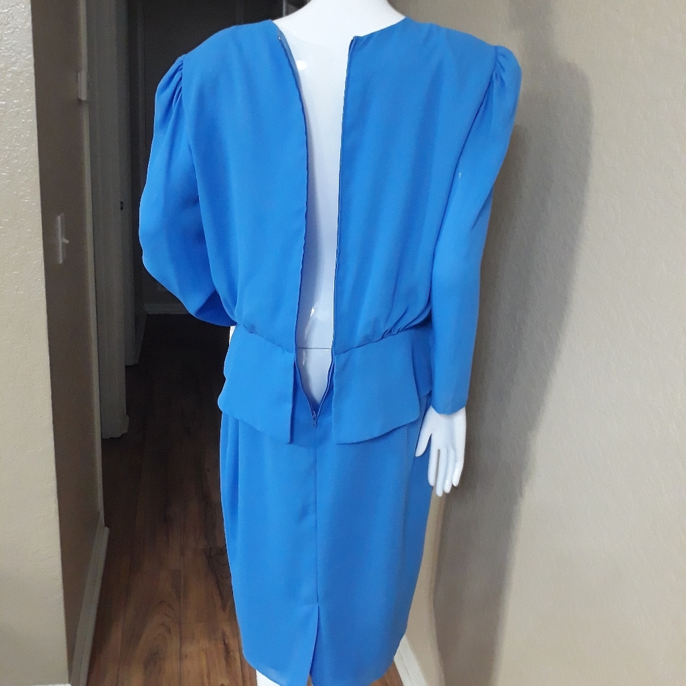 Patra Dress - Picture 7 of 13